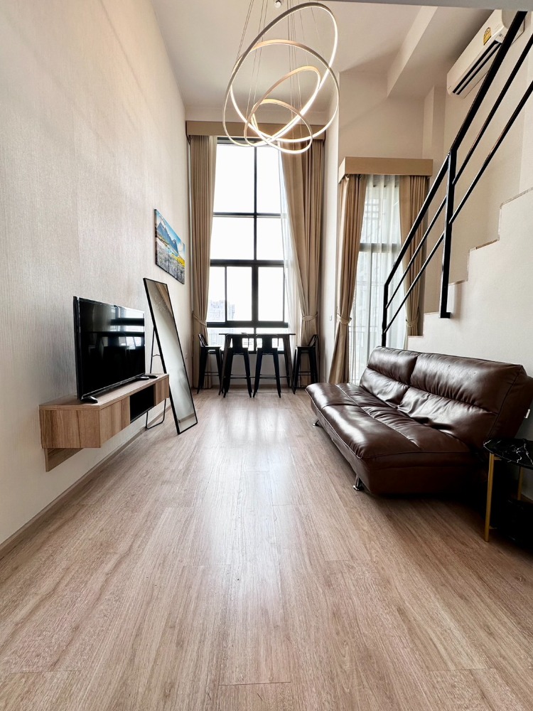 ให้เช่าคอนโดพระราม 9 เพชรบุรีตัดใหม่ RCA : ให้เช่า✨Ideo new Rama9💎Duplex ชั้นสูง วิวสวย ไม่มีตึกบัง 🔥