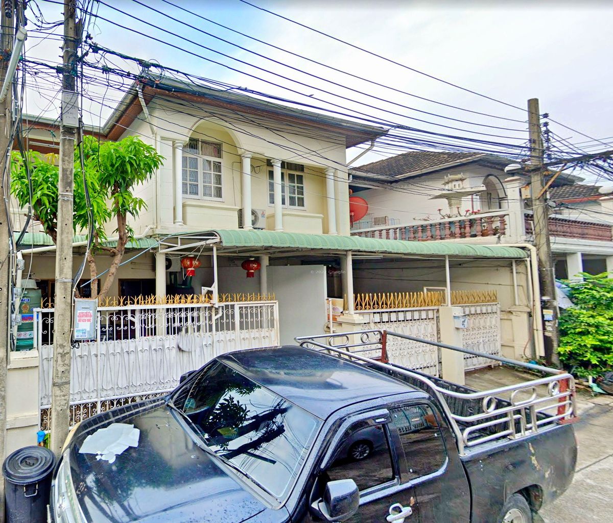 ให้เช่าทาวน์โฮมรัชดา ห้วยขวาง : HK0042😊 For RENT ให้เช่า ทาวน์เฮ้าส์ Townhouse ประชาราษฎร์บำเพ็ญ 3 ชั้น,🚪5 ห้องนอน🚄ใกล้ MRT สุทธิสาร🔔พื้นที่บ้าน:29.00ตร.วา🔔พื้นที่ใช้สอย:200.00ตร.ม.💲เช่า:25,000฿📞O99-5919653,O65-9423251✅LineID:@sureresidence