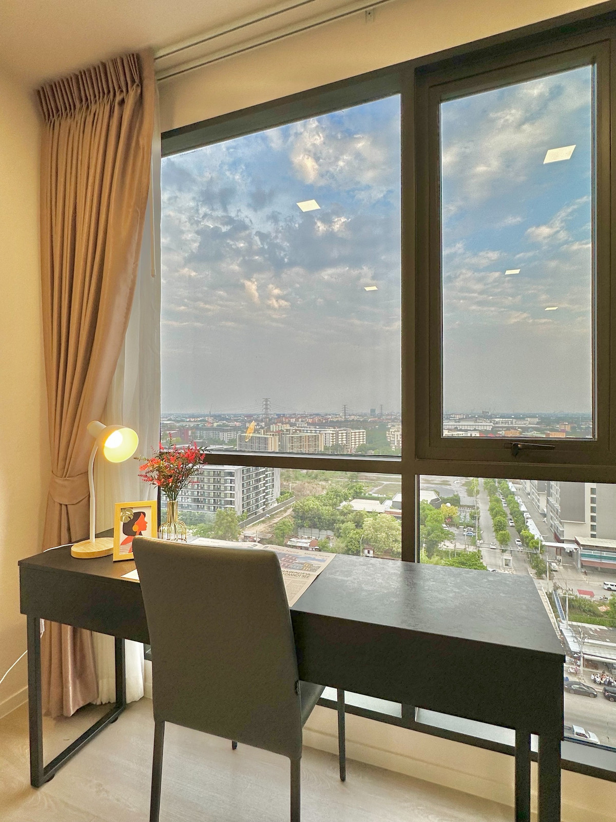 Modiz Launch, Thammasat University, Studio 23 sq m, fully furnished, available for rent, many rooms to choose from Loading...