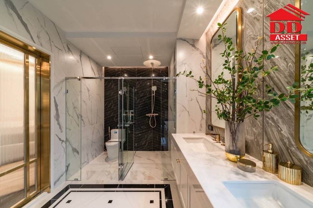 For SaleSapankwai,Jatujak : 4.5-storey luxury townhome One Atelier Phaholyothin 34 with elevator and swimming pool One Atelier Phaholyothin 34