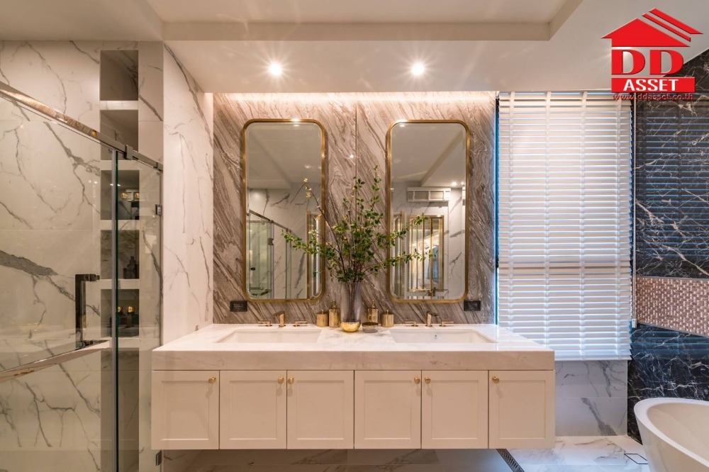 For SaleSapankwai,Jatujak : 4.5-storey luxury townhome One Atelier Phaholyothin 34 with elevator and swimming pool One Atelier Phaholyothin 34