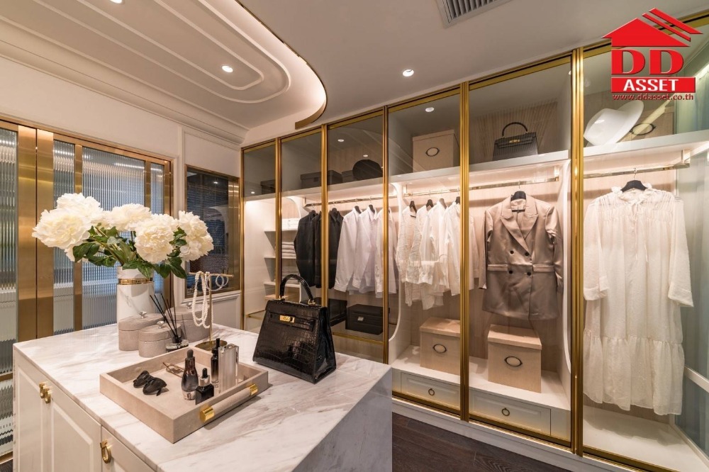 For SaleSapankwai,Jatujak : 4.5-storey luxury townhome One Atelier Phaholyothin 34 with elevator and swimming pool One Atelier Phaholyothin 34