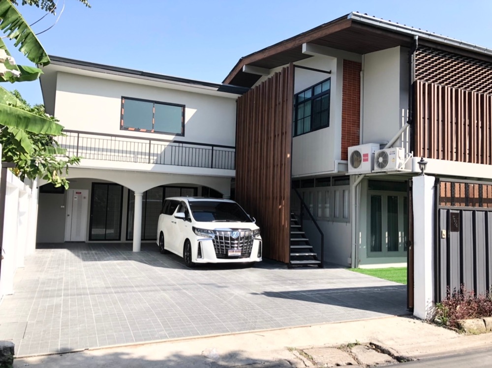ให้เช่าบ้านสะพานควาย จตุจักร : 🔥🔥ด่วน ให้เช่า ‼️ พร้อมอยู่  (6 ห้องนอน 100 ตร.ว.) บ้านเดี่ยว 2 ชั้น ซอย ลาดพร้าว 35 🟠CO2305-343