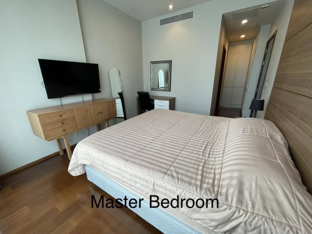 For RentCondoSukhumvit, Asoke, Thonglor : Rent: Quattro Sansiri, good location, convenient transportation, tourist attractions and restaurants for rent: Quattro Sansiri