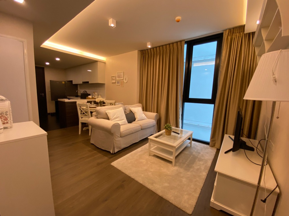For RentCondoRama9, Petchburi, RCA : For Rent The Remarkable Research Center 2