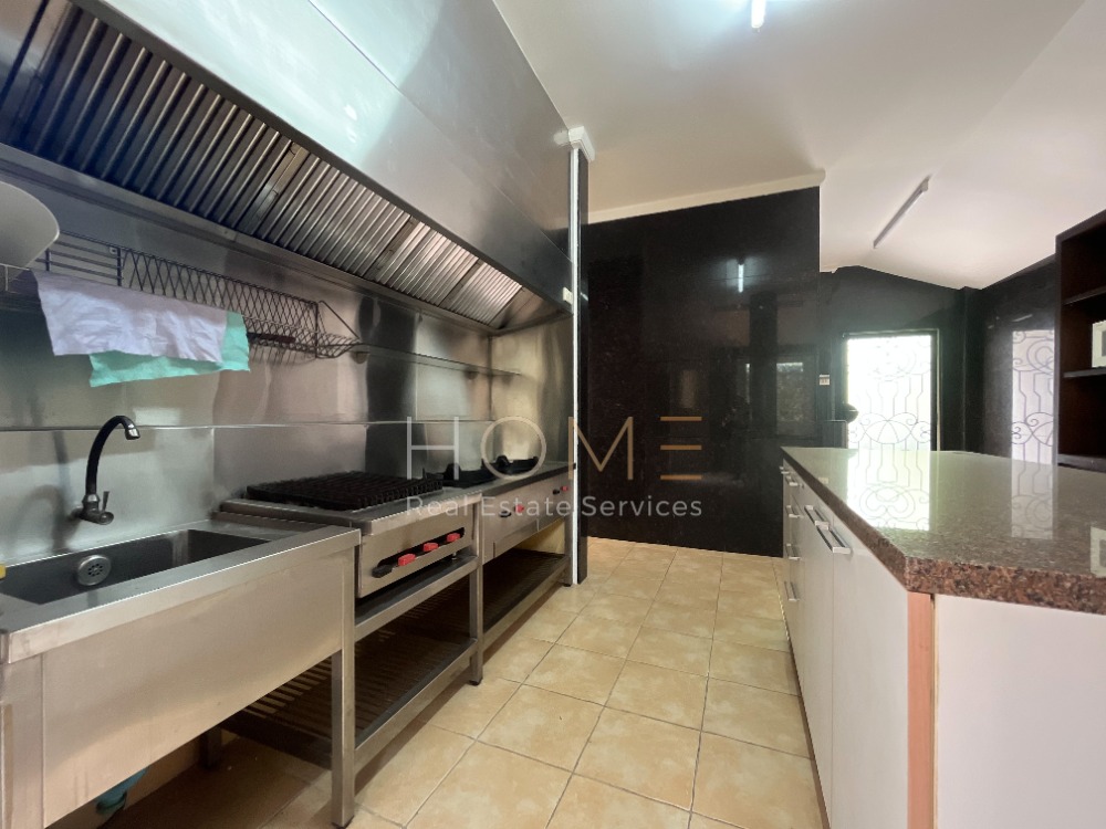 ขายบ้านเลียบทางด่วนรามอินทรา : บ้านลาดพร้าว 2 / 3 ห้องนอน (ขาย), Baan Ladprao 2 / 3 Bedrooms (SALE) TPM191