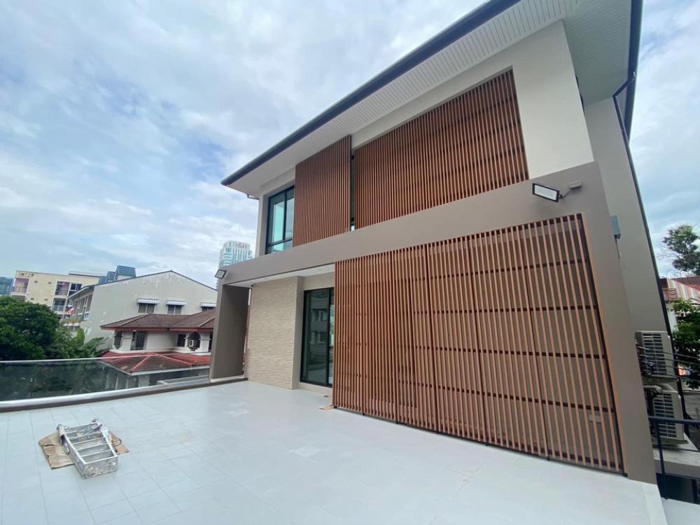 ให้เช่าบ้านสะพานควาย จตุจักร : บ้านเดี่ยว อินทามระ 7 ห้องนอน 8 ห้องน้ำ