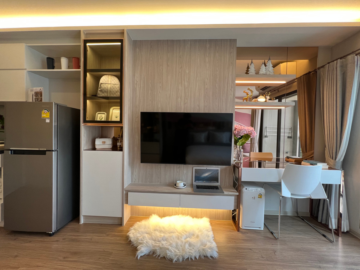 For SaleCondoPinklao, Charansanitwong : Chai Condo, Lumpini Selected Charan 65 - Sirindhorn Station, near MRT Sirindhorn, 1 bedroom, size 28.10 sq m, book today, get free privileges! Gift voucher + electrical appliances Free of charge on transfer day Free! digital door lock