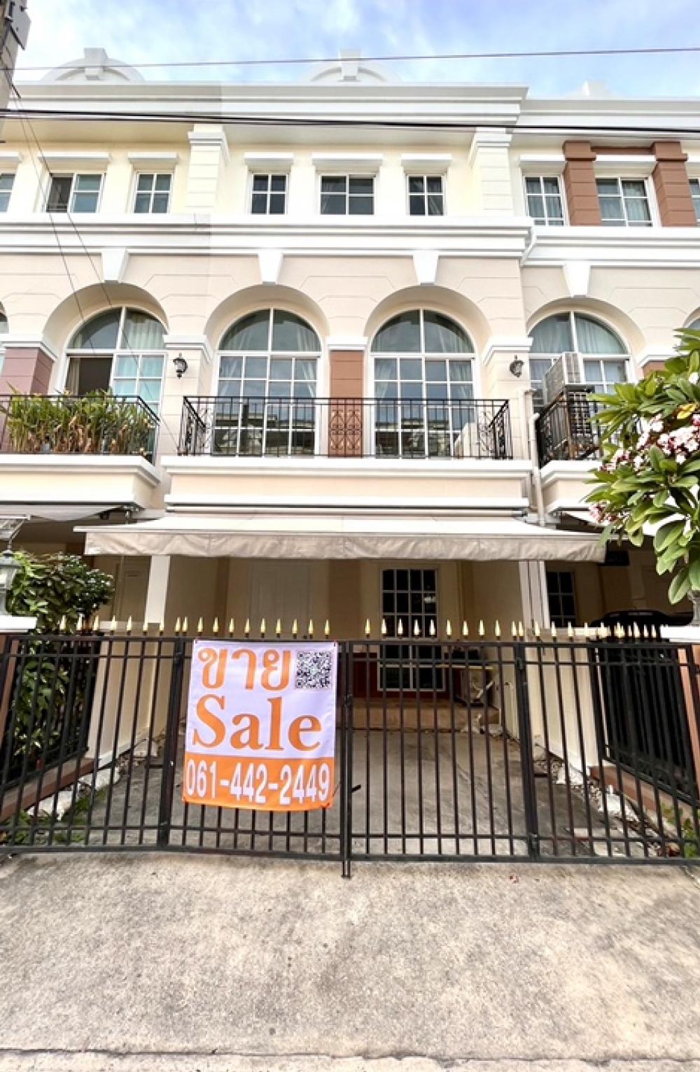 For SaleTownhomeKaset Nawamin,Ladplakao : Plus city park 🎉4.59 million, 3 bedrooms, 4 bedrooms, 3 floors✅ #Satri Witthaya School 2 #Prasertmanukit