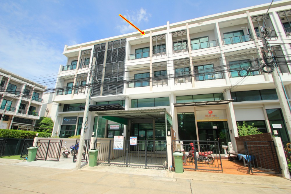For SaleShop HousePinklao, Charansanitwong : Townhome for sale, Charan 13 office, Bang Waek 69, Workplace SC Asset, near Bang Wa BTS, 4 floors, convenient parking, 8.5 million.