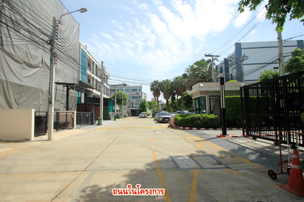 For SaleShop HousePinklao, Charansanitwong : Townhome for sale, Charan 13 office, Bang Waek 69, Workplace SC Asset, near Bang Wa BTS, 4 floors, convenient parking, 8.5 million.