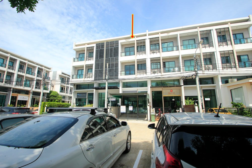 For SaleShop HousePinklao, Charansanitwong : Townhome for sale, Charan 13 office, Bang Waek 69, Workplace SC Asset, near Bang Wa BTS, 4 floors, convenient parking, 8.5 million.