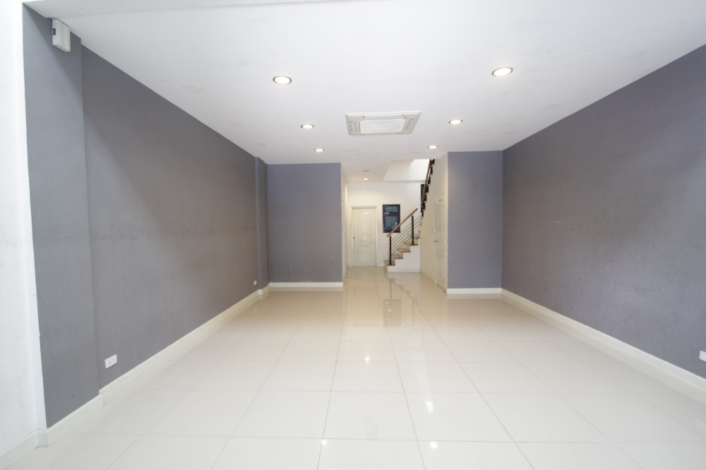 For SaleShop HousePinklao, Charansanitwong : Townhome for sale, Charan 13 office, Bang Waek 69, Workplace SC Asset, near Bang Wa BTS, 4 floors, convenient parking, 8.5 million.