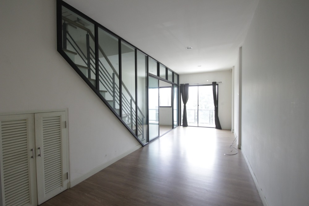 For SaleShop HousePinklao, Charansanitwong : Townhome for sale, Charan 13 office, Bang Waek 69, Workplace SC Asset, near Bang Wa BTS, 4 floors, convenient parking, 8.5 million.