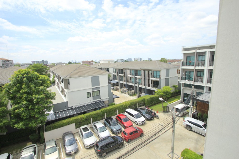 For SaleShop HousePinklao, Charansanitwong : Townhome for sale, Charan 13 office, Bang Waek 69, Workplace SC Asset, near Bang Wa BTS, 4 floors, convenient parking, 8.5 million.