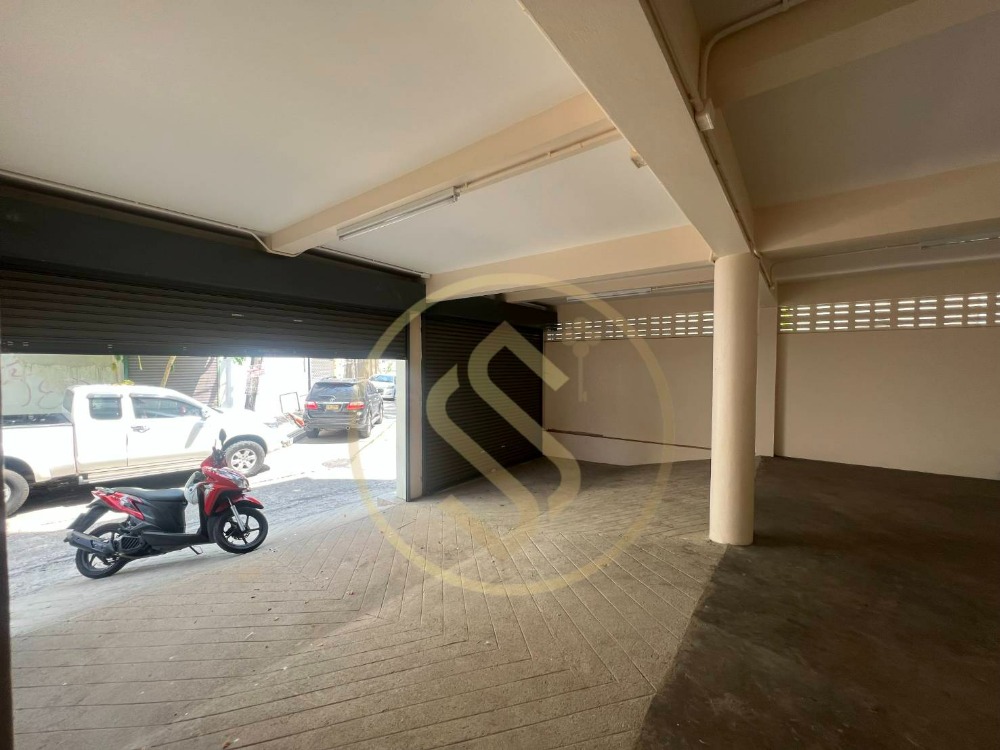 ให้เช่าอาคารพาณิชย์แจ้งวัฒนะ เมืองทอง : ให้เช่าด่วน! โฮมออฟฟิศ 4ชั้น ครึ่ง ทำเลประชาชื่น เเยกพงษ์เพชร ใกล้เดอะมอล์งามวงศ์วาน ใกล้มหาวิทยาลัยธุรกิจบัณฑิตย์ 600 ตารางเมตร