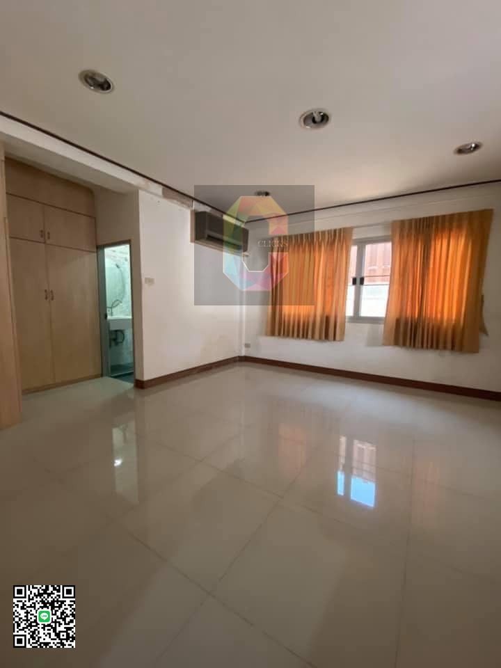 For SaleHouseBang Sue, Wong Sawang, Tao Pun : House for Sale-Rent with tenant Soi Tessaban Rangsan Nuea 14 intersection 3 (Soi Prawit and friend) near Prachachuen Bon Marche police station.