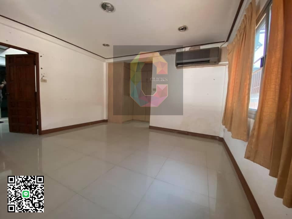 For SaleHouseBang Sue, Wong Sawang, Tao Pun : House for Sale-Rent with tenant Soi Tessaban Rangsan Nuea 14 intersection 3 (Soi Prawit and friend) near Prachachuen Bon Marche police station.