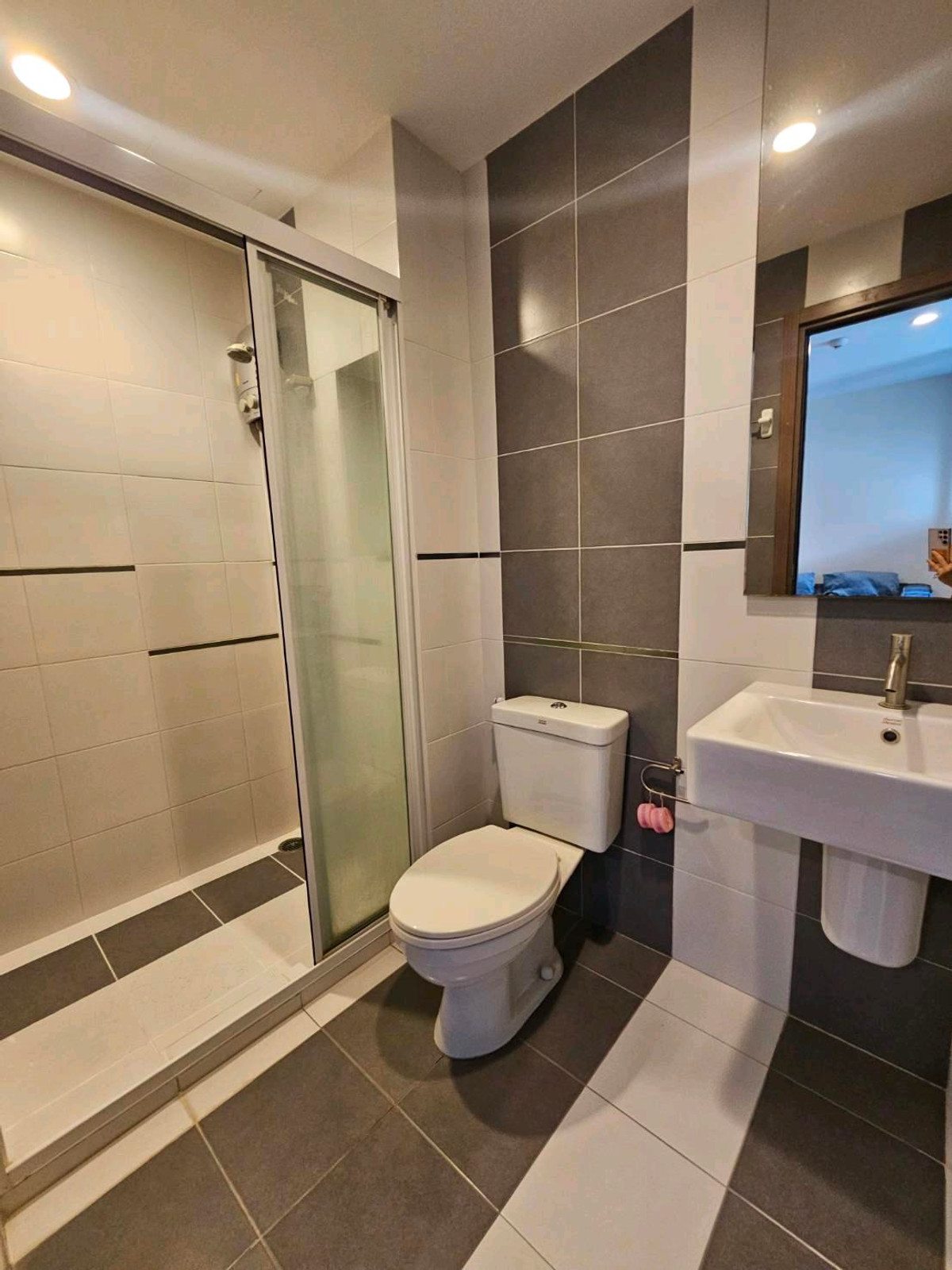 For RentCondoOnnut, Udomsuk : New room, never rented, beautiful view, rent 1 bedroom, 1 bathroom, The Base Sukhumvit 77