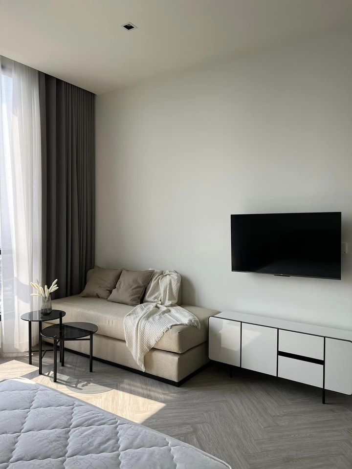 For RentCondoWongwianyai, Charoennakor : For rent 🦋 Chapter Charoennakhon - Riverside 🦋 Condo near the river. Asiatique view 🎡 ready to move!! Line: @psproperty