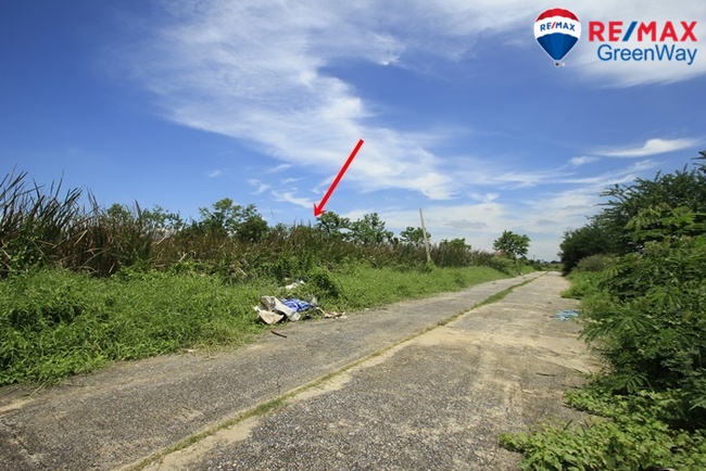 ขายที่ดินปทุมธานี รังสิต ธรรมศาสตร์ : ที่ดินรังสิต นครนายก31 บงกช40 ที่ดินสร้างบ้าน โกดัง 2ไร่ ทำเลดี แวดล้อมเป็นหมู่บ้าน ออฟฟิศ ราคาถูก 8,000บาท/วา