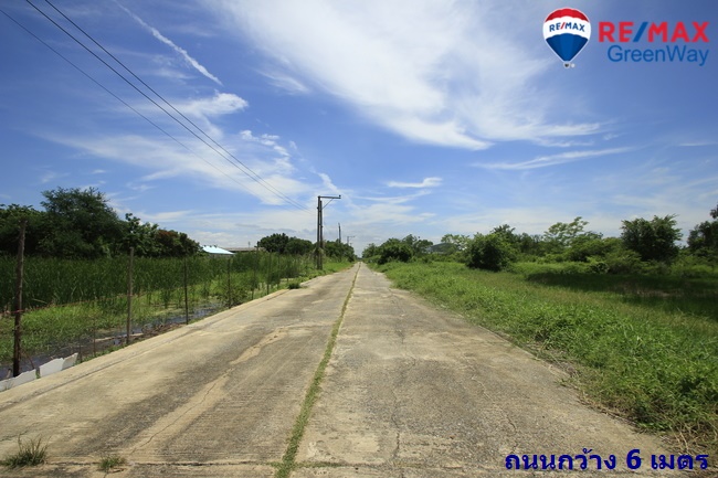 ขายที่ดินปทุมธานี รังสิต ธรรมศาสตร์ : ที่ดินรังสิต นครนายก31 บงกช40 ที่ดินสร้างบ้าน โกดัง 2ไร่ ทำเลดี แวดล้อมเป็นหมู่บ้าน ออฟฟิศ ราคาถูก 8,000บาท/วา