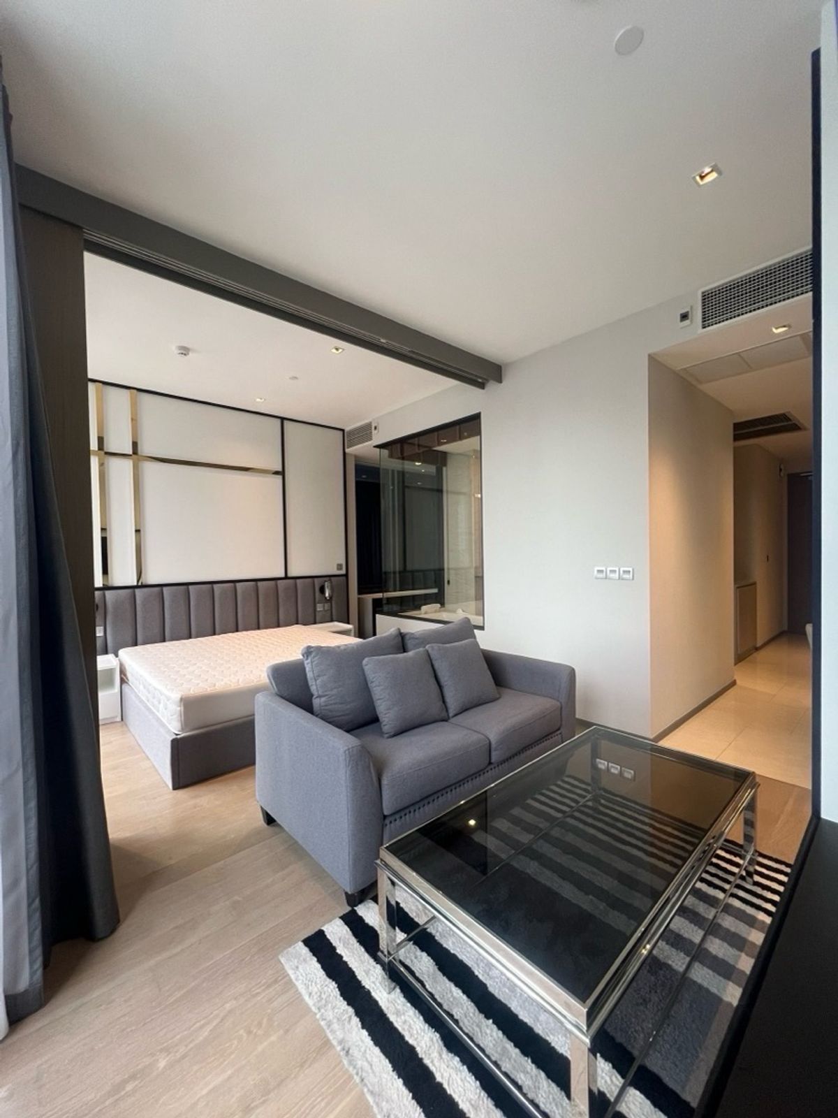 ให้เช่าคอนโดสีลม ศาลาแดง บางรัก : For rent Ashton silom 1Bed พร้อมเข้าอยู่