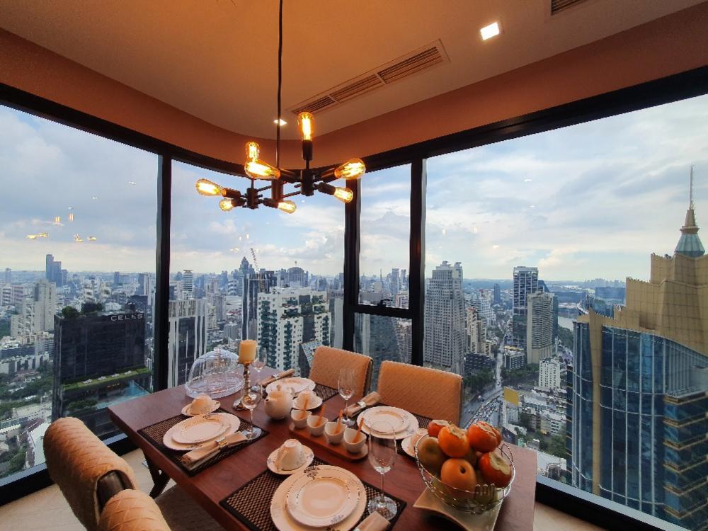ให้เช่าคอนโดสุขุมวิท อโศก ทองหล่อ : Ashton Asoke Condo 3Beds ให้เช่า