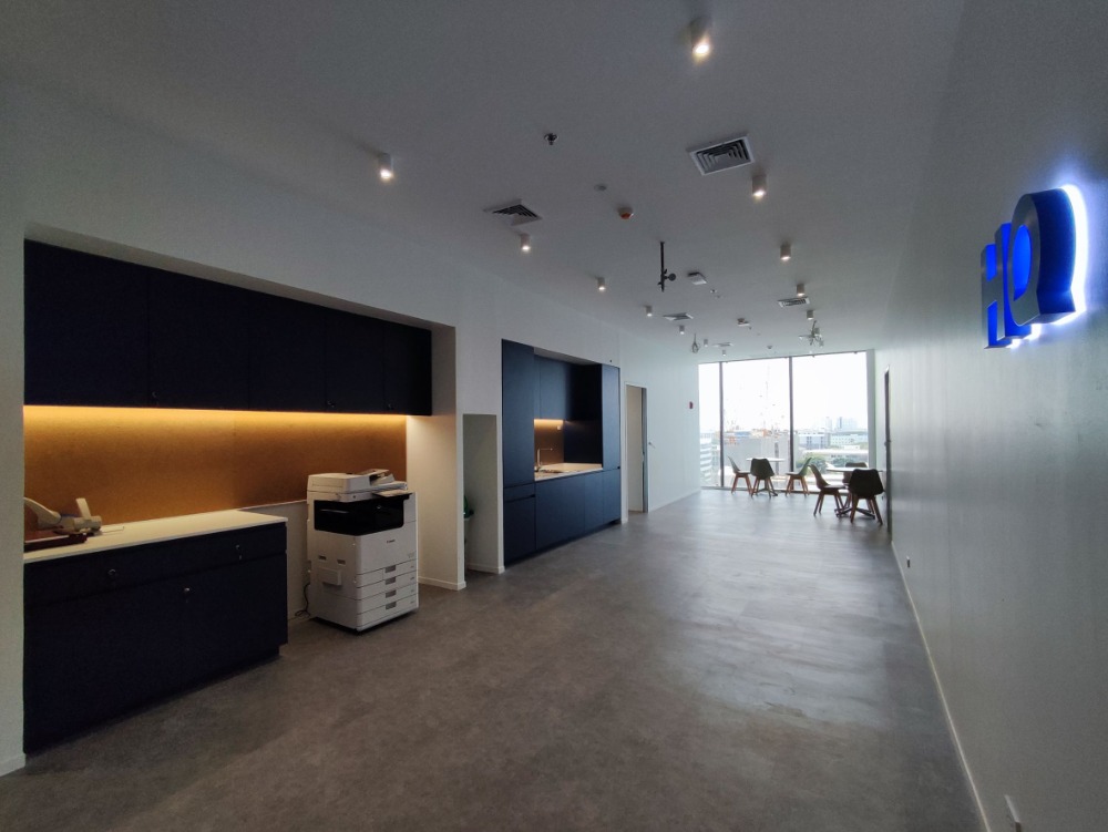 ให้เช่าสำนักงานอ่อนนุช อุดมสุข : ให้เช่า เซอร์วิส ออฟฟิศ Serviced Office พื้นที่สำนักงาน สำหรับ 1 - 100 ท่าน ตกแต่งสวย พร้อมเข้าอยู่ อาคาร สุขุมวิท ฮิลล์ ( Sukhumvit Hills Office Building ) ราคาเริ่มต้น 5,990 บาท ใกล้รถไฟฟ้า BTSอ่อนนุช, ย่านอ่อนนุช, พระโขนง