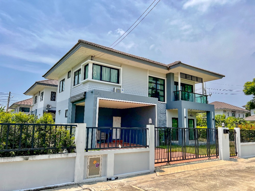 For SaleHousePathum Thani,Rangsit, Thammasat : House for sale, 88/10, well decorated, ready to move in, Baan Bunyakorn Lake Park, Rangsit, Klong 6.