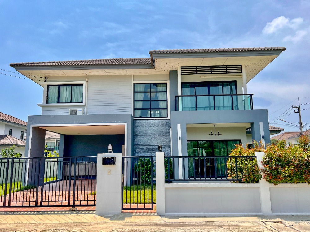 For SaleHousePathum Thani,Rangsit, Thammasat : House for sale, 88/10, well decorated, ready to move in, Baan Bunyakorn Lake Park, Rangsit, Klong 6.