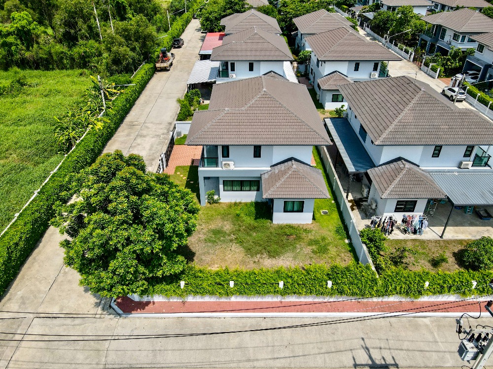 For SaleHousePathum Thani,Rangsit, Thammasat : House for sale, 88/10, well decorated, ready to move in, Baan Bunyakorn Lake Park, Rangsit, Klong 6.