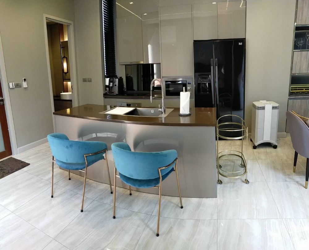 For RentHousePattanakan, Srinakarin : Luxury house for rent