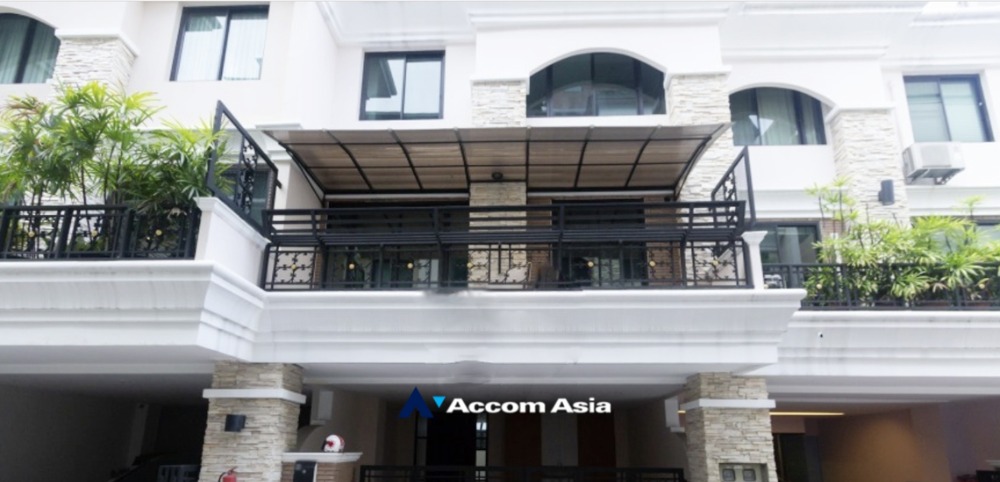 For SaleTownhomeSukhumvit, Asoke, Thonglor : 🔼🔽 AccomA 4 Bedrooms Townhouse for Sale in Sukhumvit, BTS Thong Lo at Evanston