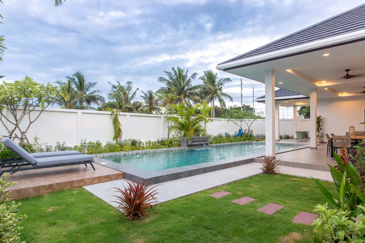 ขายหัวหิน ประจวบคีรีขันธ์ : บ้านพูลวิลล่าสวยหัวหิน 