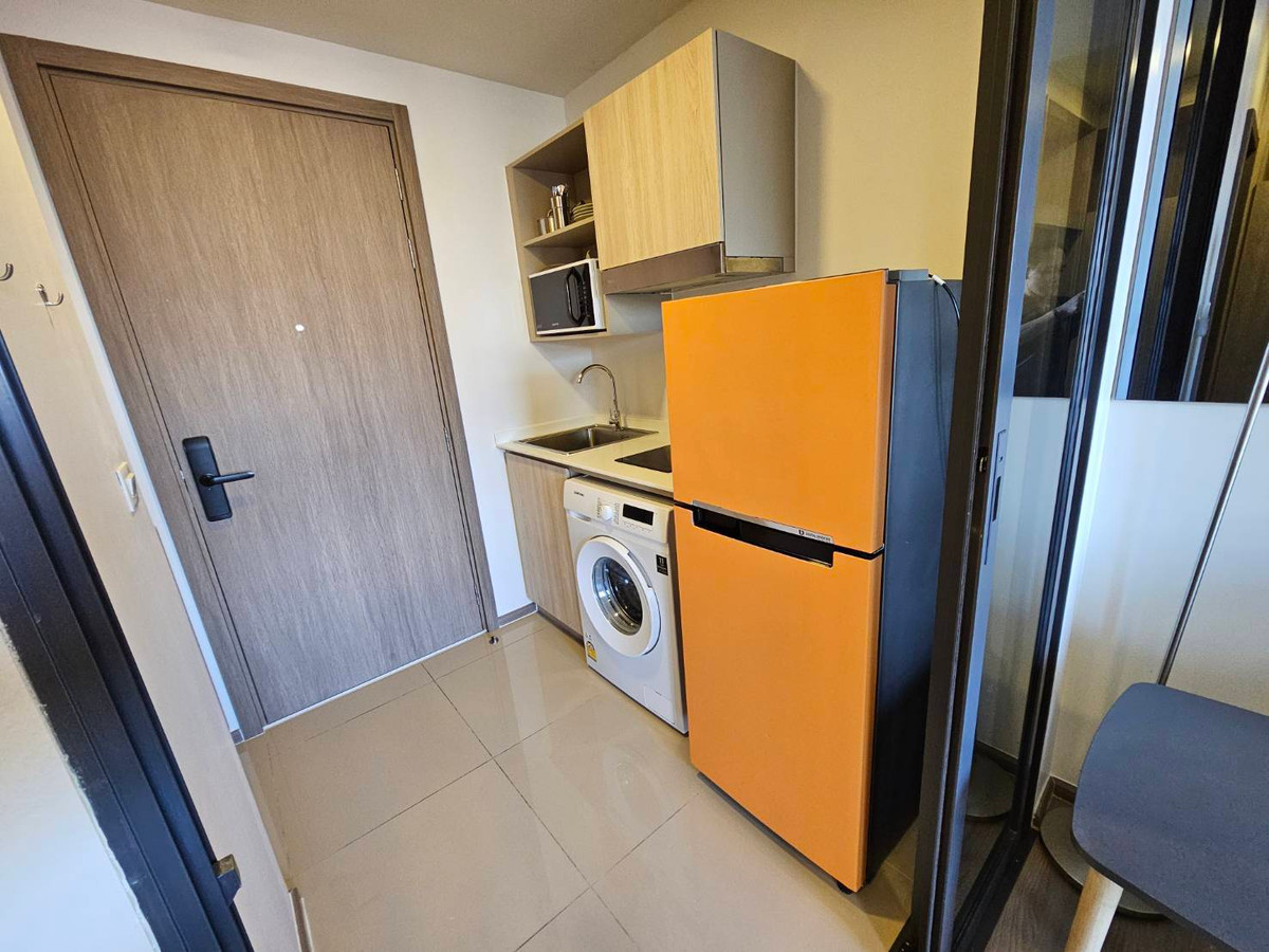 For RentCondoBangna, Bearing, Lasalle : Rds-0877 Condo for rent, THE MUVE Bangna, make an appointment to see the room 👉line : @propertyfinder