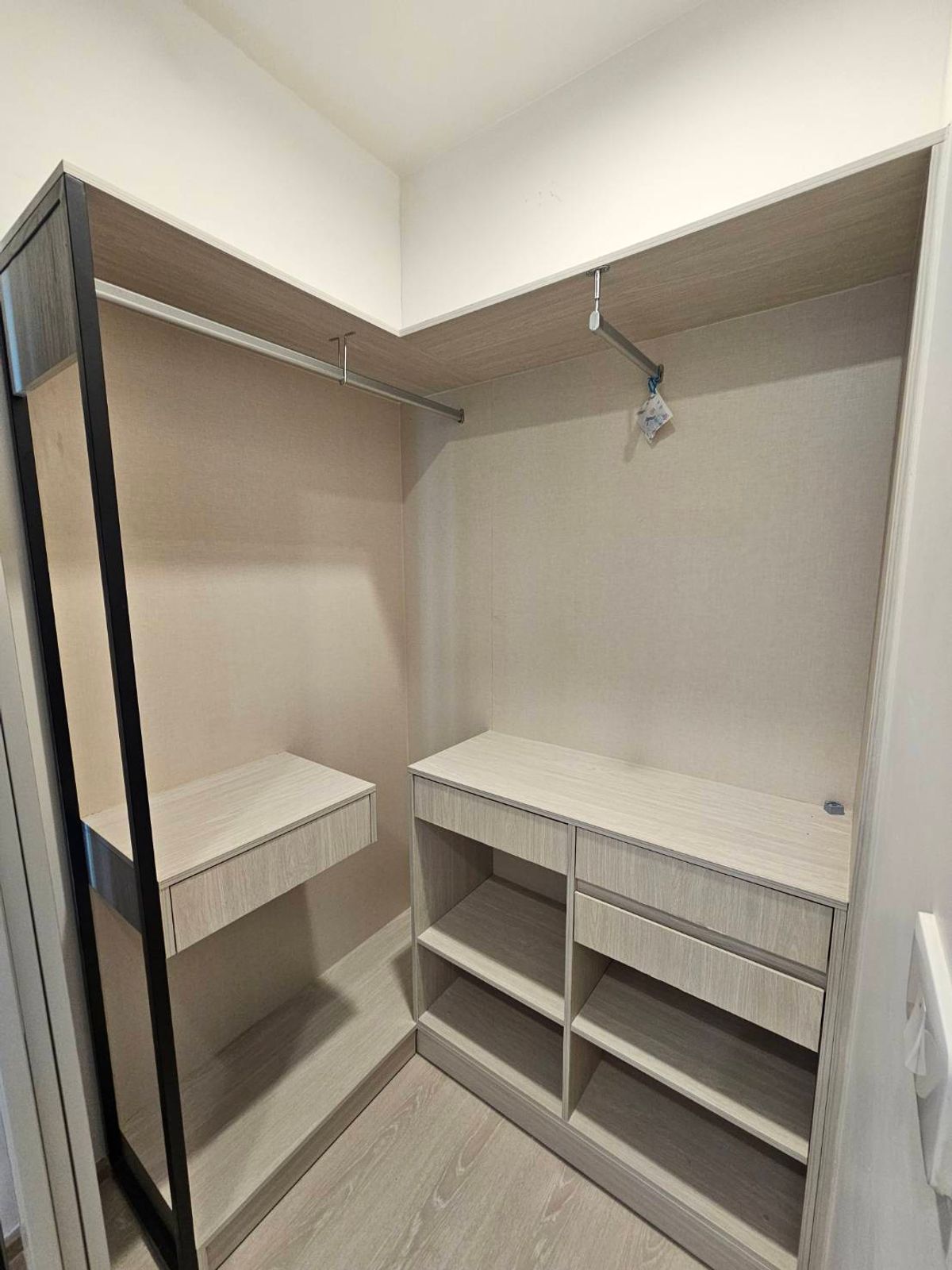 For RentCondoSamut Prakan,Samrong : New room, never lived in, rent 2 bedrooms, 1 bathroom, Niche Mono, Sukhumvit - Pu Chao