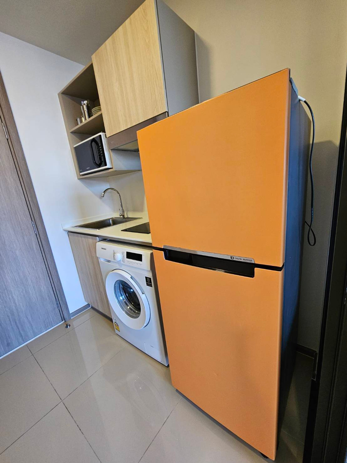 For RentCondoBangna, Bearing, Lasalle : Rds-0877 Condo for rent, THE MUVE Bangna, make an appointment to see the room 👉line : @propertyfinder