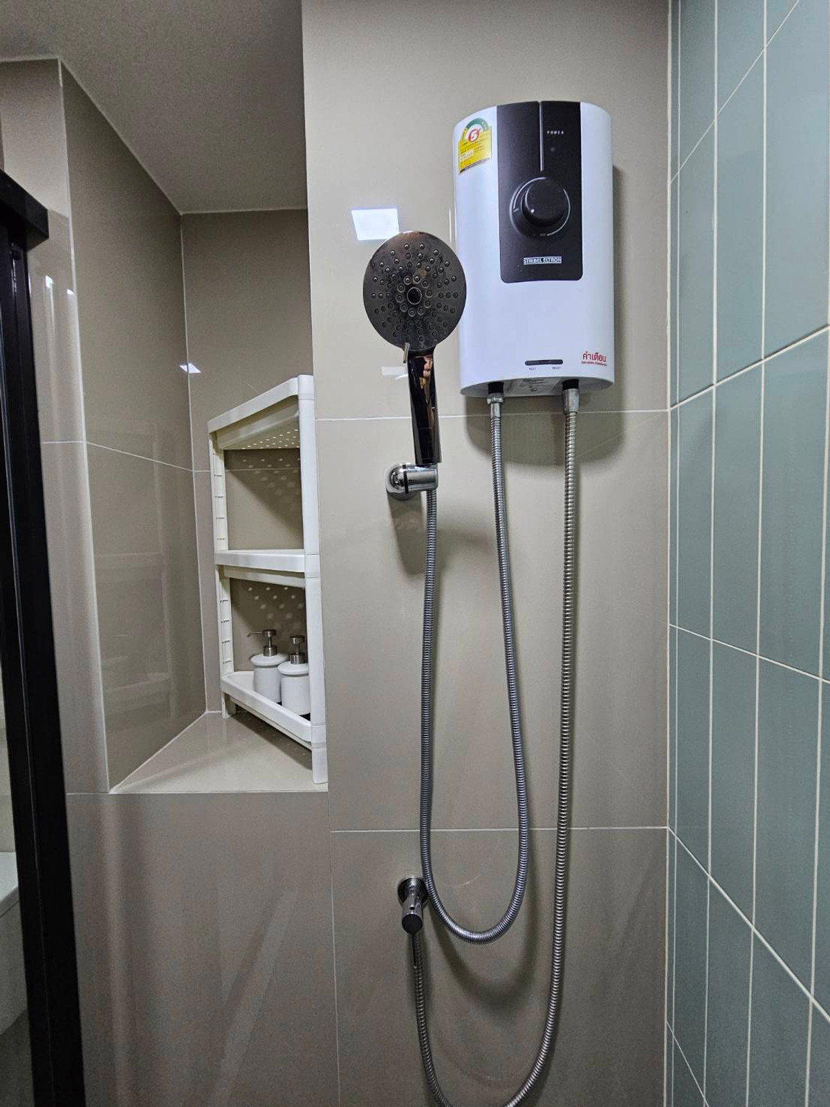 For RentCondoBangna, Bearing, Lasalle : Rds-0877 Condo for rent, THE MUVE Bangna, make an appointment to see the room 👉line : @propertyfinder