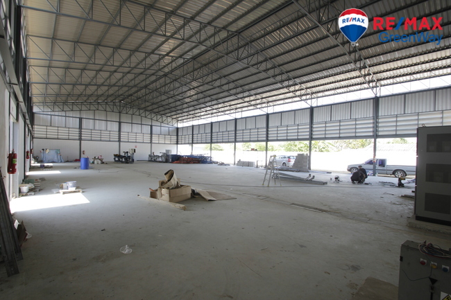 For SaleFactoryMahachai Samut Sakhon : Factory, purple area, Nuanthong 24, new build, 473.5 wa, with Ror. 4 license, 3-phase electricity, near Phuttha Sakhon Road, economy 1, ready to use, cheap price