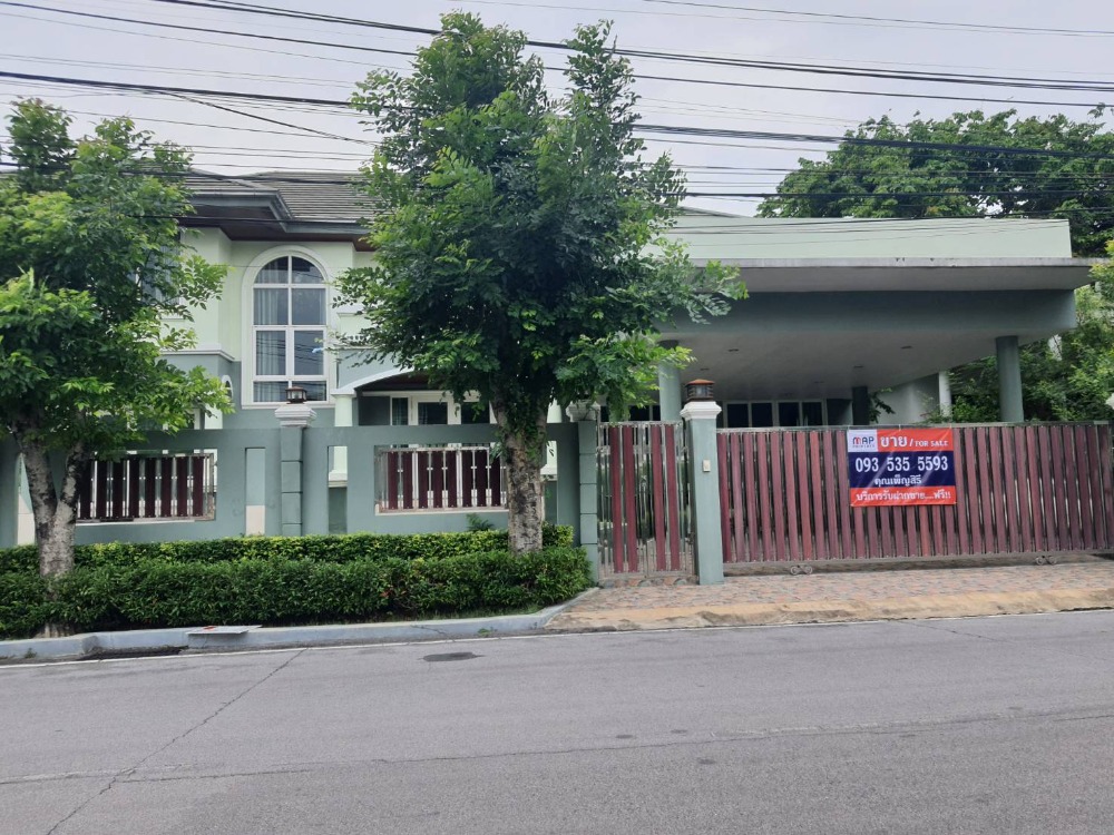 For SaleHouseBang kae, Phetkasem : Sell ​​The Royal Green Park (Kanchanaphisek-Petchkasem) project on Kanchanaphisek road. Convenience with the transportation of the future