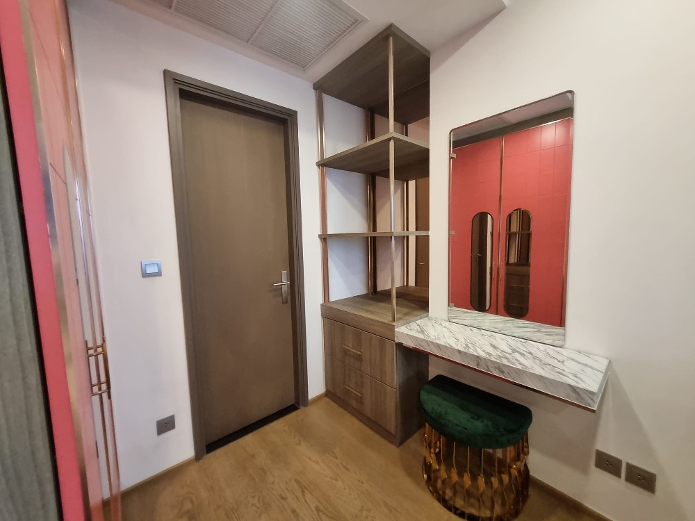 ให้เช่าคอนโดสยาม จุฬา สามย่าน : Ashton Chula - Silom【𝐒𝐄𝐋𝐋&𝐑𝐄𝐍𝐓】🔥เฟอร์นิเจอร์พร้อม ตกแต่งสวย เครื่องใช้ไฟฟ้าครบ🔥 ติดต่อไลน์ไอดี @hacondo