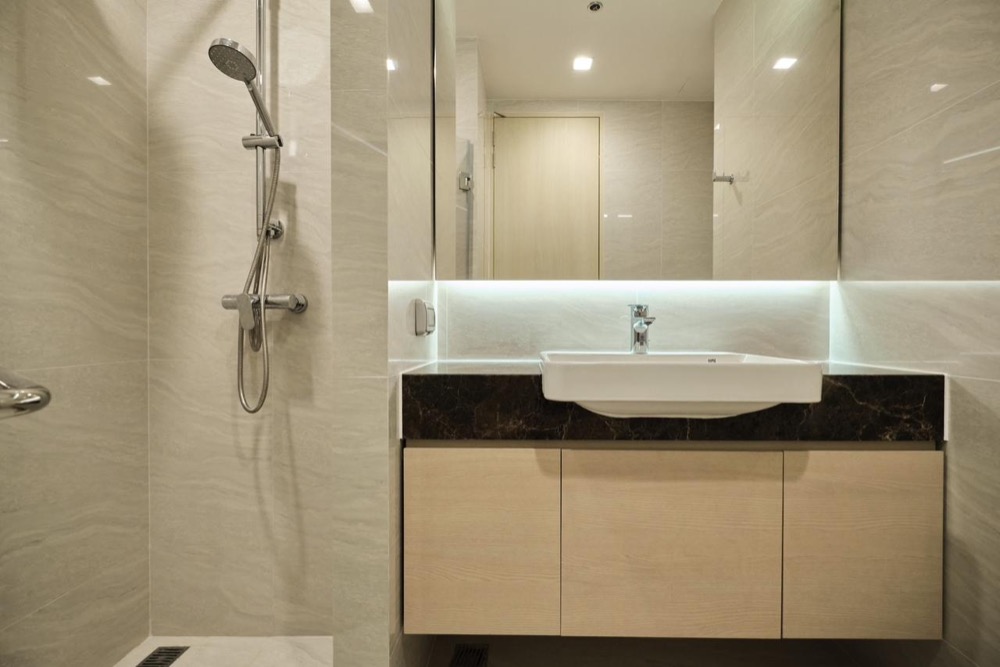 For RentCondoSukhumvit, Asoke, Thonglor : Rds-0920 Condo for rent, NOBLE STATE 39, make an appointment to see the room 👉line: @propertyfinder