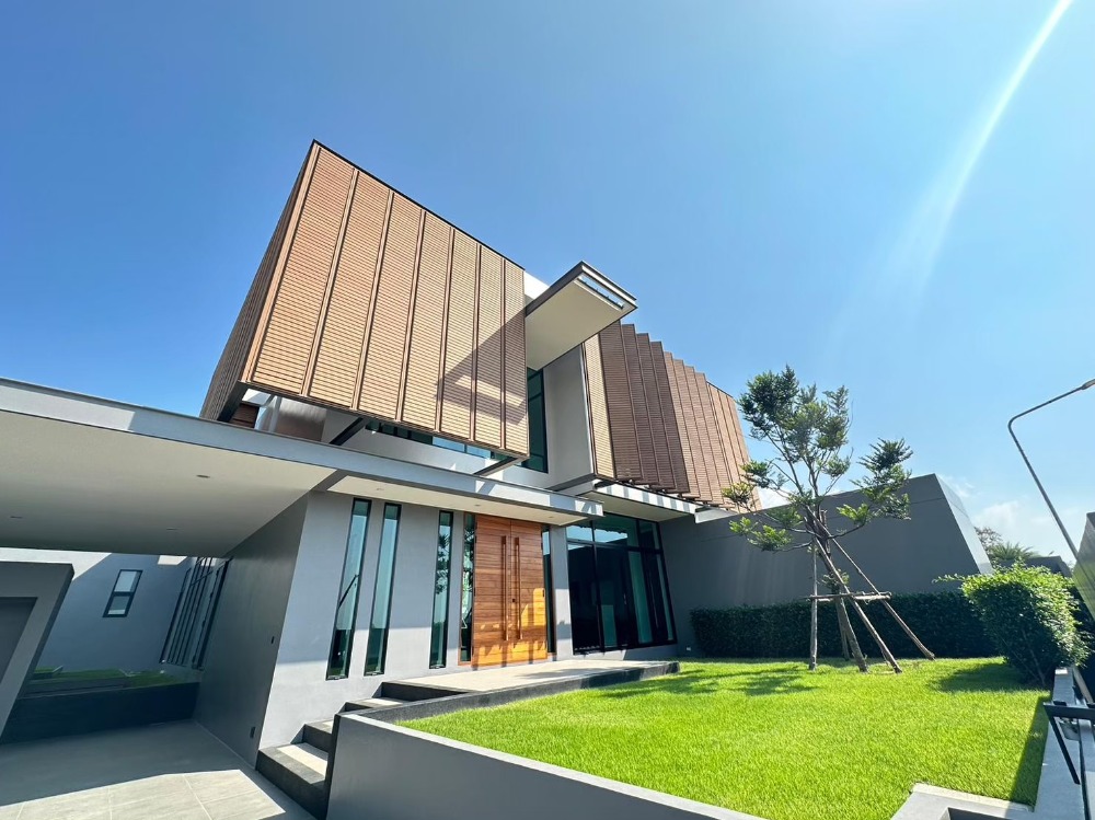 ขายบ้านพัทยา บางแสน ชลบุรี สัตหีบ : The Prospect Pool Villa Pattaya เดอะพรอสเปคท์ พัทยาใต้ บ้านพูลวิลล่าสไตล์โมเดิร์น พร้อมสระว่ายน้ำ ส่วนตัวแบบลักชูรี่