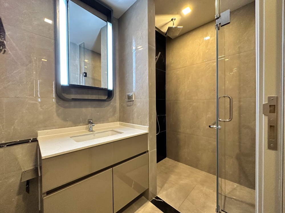 ให้เช่าคอนโดพระราม 9 เพชรบุรีตัดใหม่ RCA : Condo 195 for rent