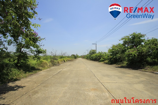 ขายที่ดินนครปฐม : ที่ดินสาย4กระทุ่มล้ม11วัดนครชื่นชุ่ม เสรีเพลส 154วา แปลงมุม ถมแล้ว สร้างบ้าน โกดังเก็บของ ขาย 14,000/วา