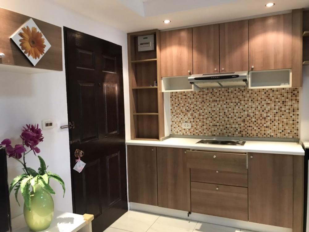 For RentCondoChaengwatana, Muangthong : Condo for rent, 1 bedroom, on the bypass road of Tiwanon, which is the Luxor Hotel. (must have a car or motorcycle)