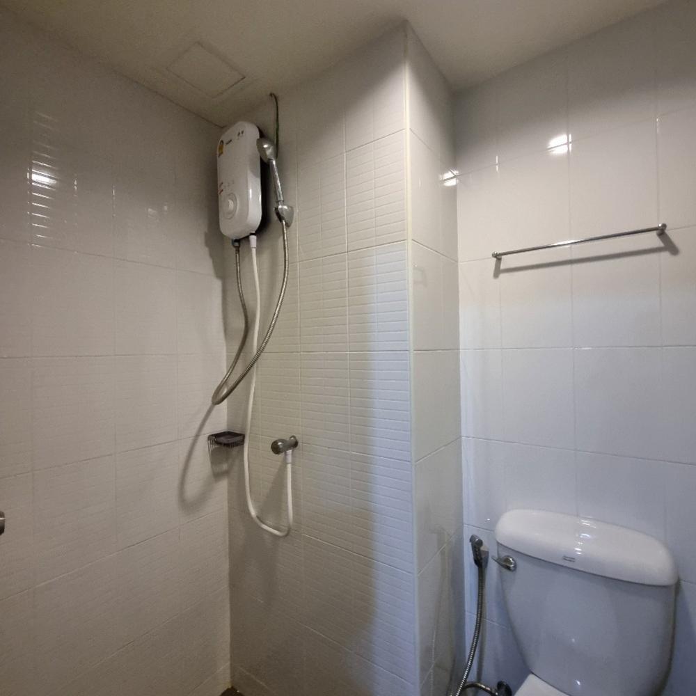 ขายคอนโดเสรีไทย-นิด้า : ขาย ลุมพินี นิด้า เสรีไทย1 23ตรม. เพียง1.19ล้าน ทักด่วน 0928242499