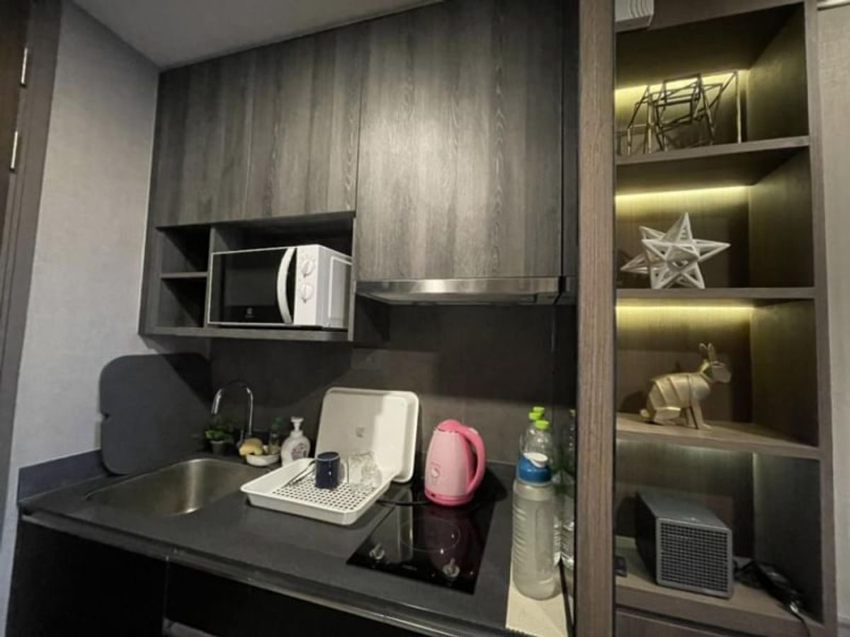 ให้เช่าคอนโดสยาม จุฬา สามย่าน : Ashton Chula Silom【𝐒𝐄𝐋𝐋 & 𝐑𝐄𝐍𝐓】🔥ห้องสไตล์เรียบหรู ใกล้ MRT สีลม-สามย่าน แต่งครบ🔥 ติดต่อไลน์ไอดี: @hacondo