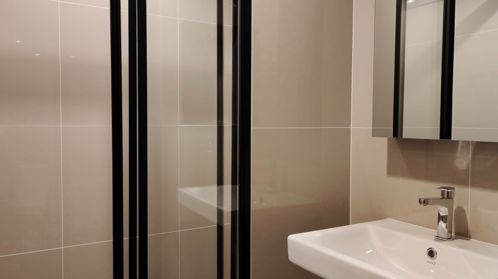 For RentCondoRama9, Petchburi, RCA : THE BASE Phetchaburi-Thonglor condo for rent (MRT Phetchaburi , BTS Phompong, AirportLinkMakkasan )